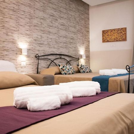 Bed and Breakfast Domus Castroni Pompeo Magno Roma Exterior foto
