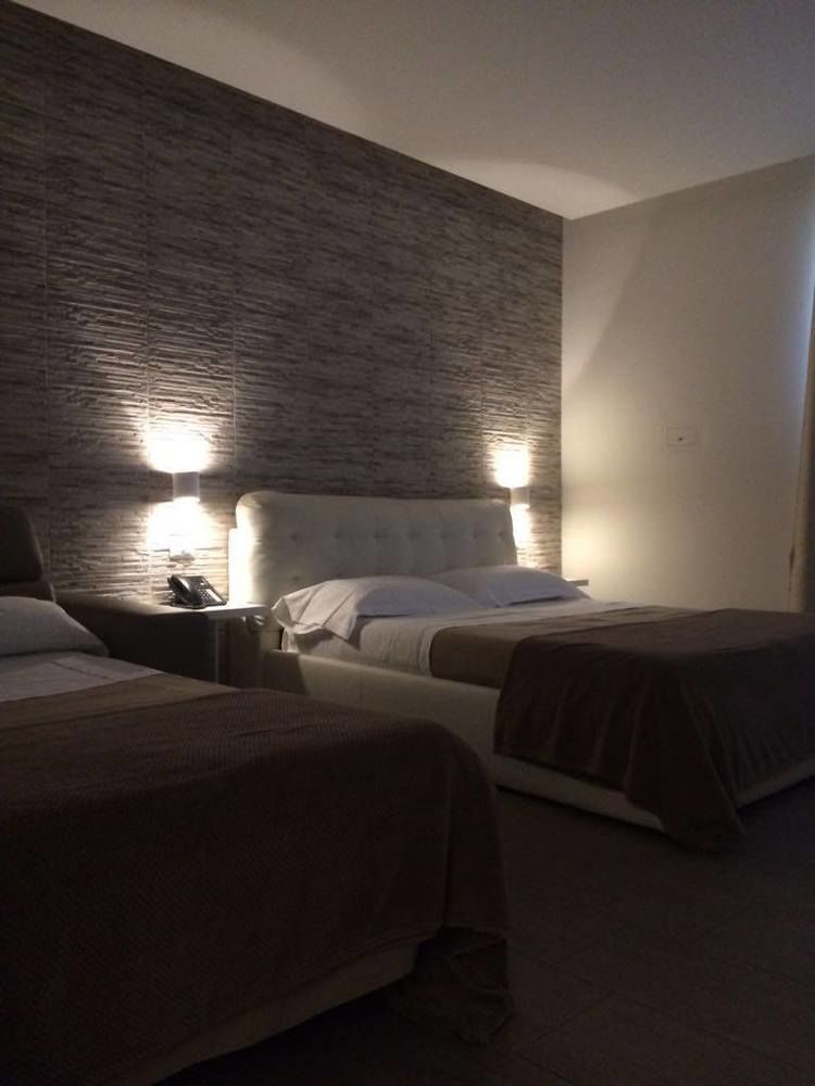 Bed and Breakfast Domus Castroni Pompeo Magno Roma Exterior foto