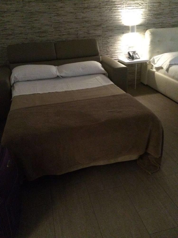 Bed and Breakfast Domus Castroni Pompeo Magno Roma Exterior foto